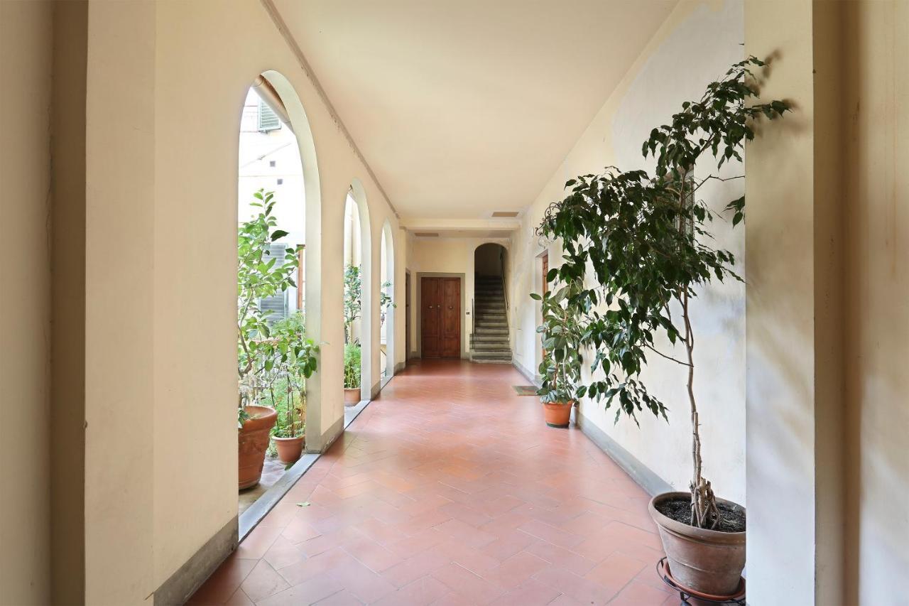 Apt. Ocra - Pauline Suites, Palazzo Borghese Appartement Florence
