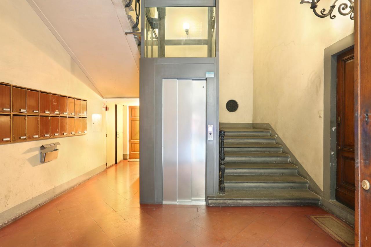 Apt. Ocra - Pauline Suites, Palazzo Borghese Appartement Florence